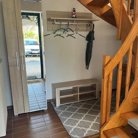 To Huus Op Tied アパート *